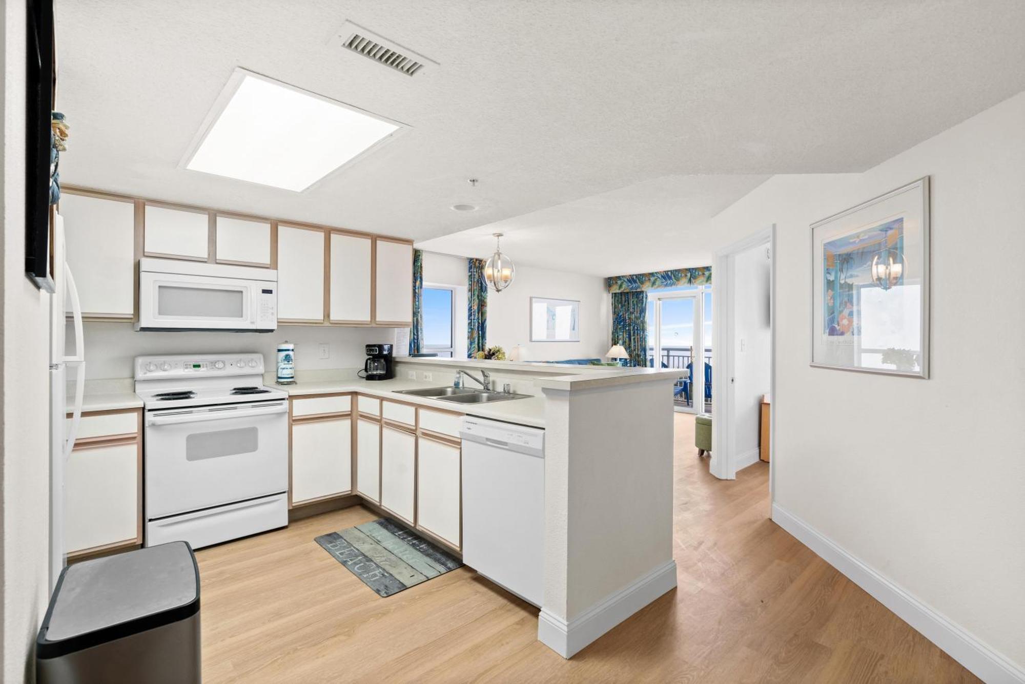 Bay Watch Resort N 302-Oceanfront-Crescent Beach Myrtle Beach Extérieur photo